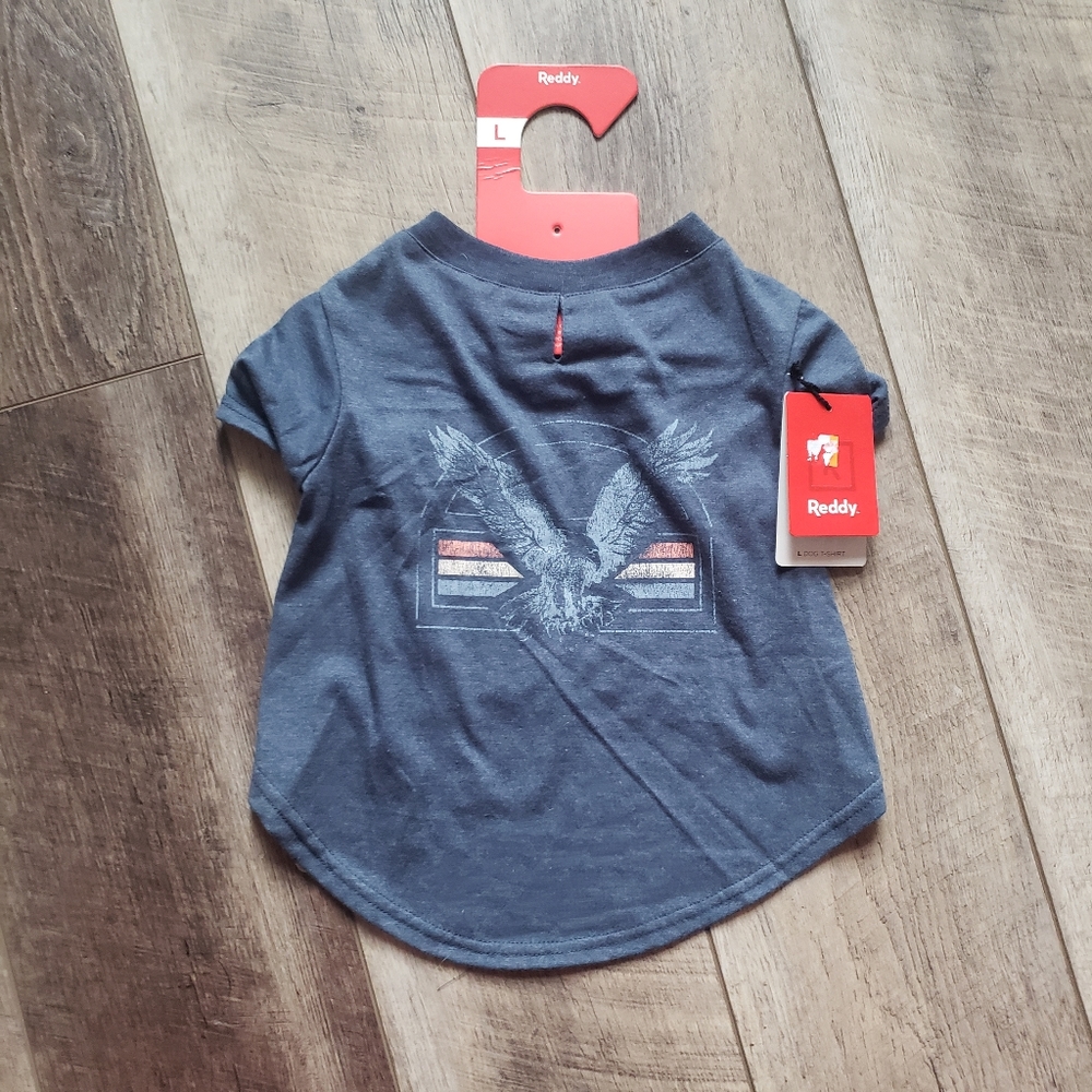 Reddy nwt size large dog shirt